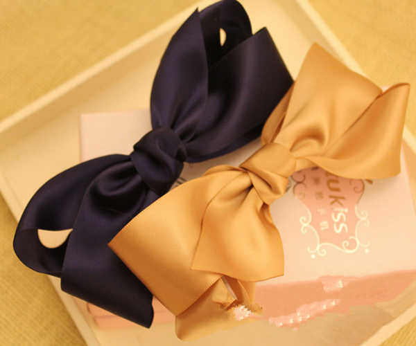 ribbon bow